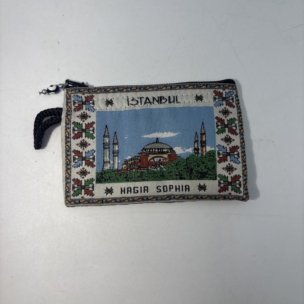 NEW Istanbul Turkey Hagia Sophia Coin Change Purse Make Up Bag with Zipper